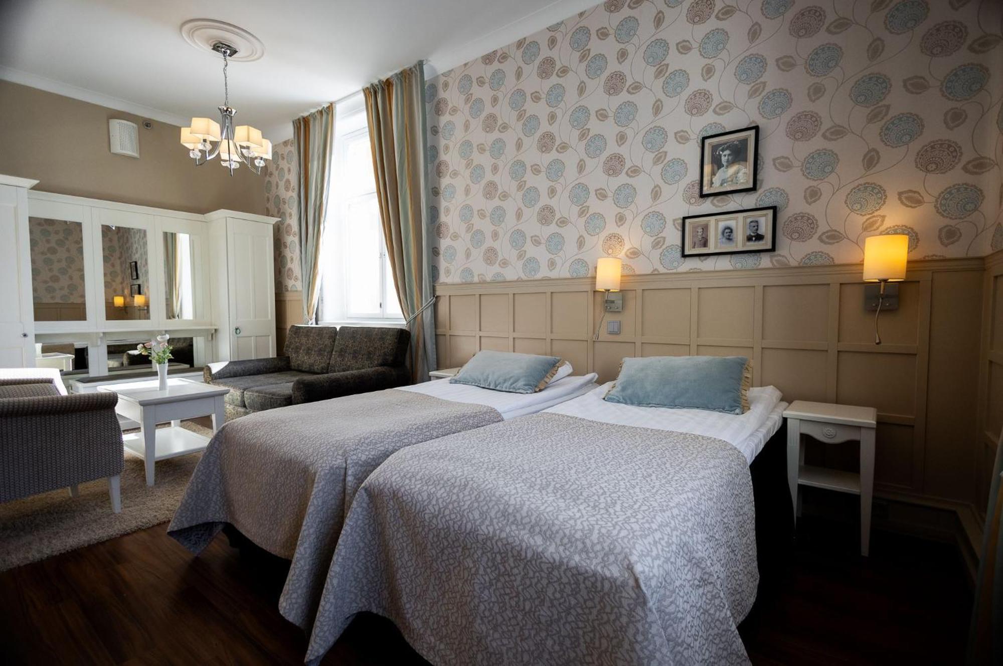 Hotel Kruunupuisto Punkaharju Exteriör bild