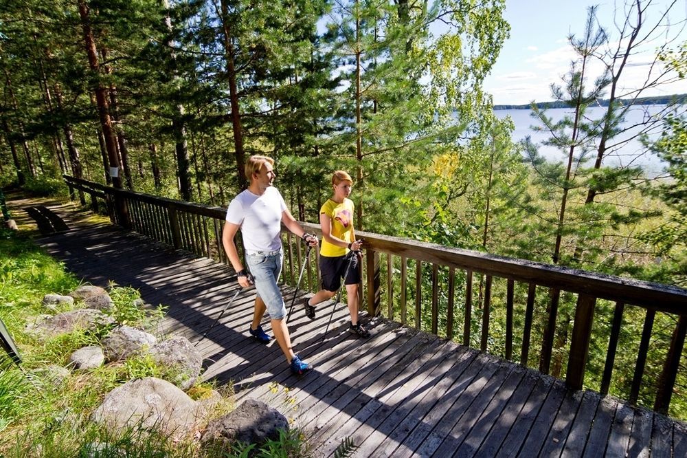 Hotel Kruunupuisto Punkaharju Exteriör bild